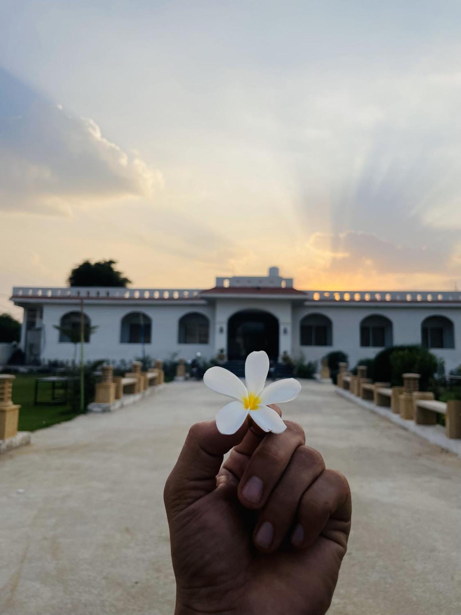The Ratan Resort & Retreat Pushkar Bagian luar foto